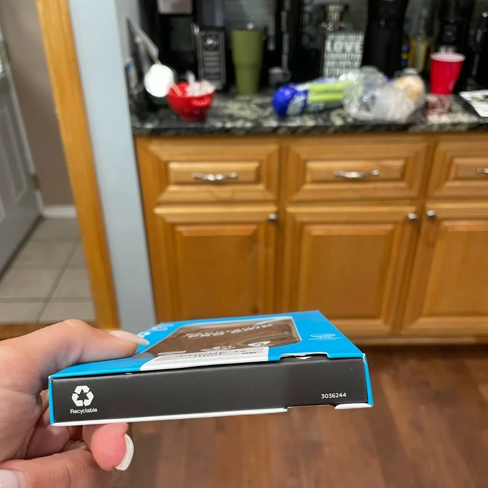 Brand new in box! iPhone 12 mini speck case ! Black - Picture 3 of 7